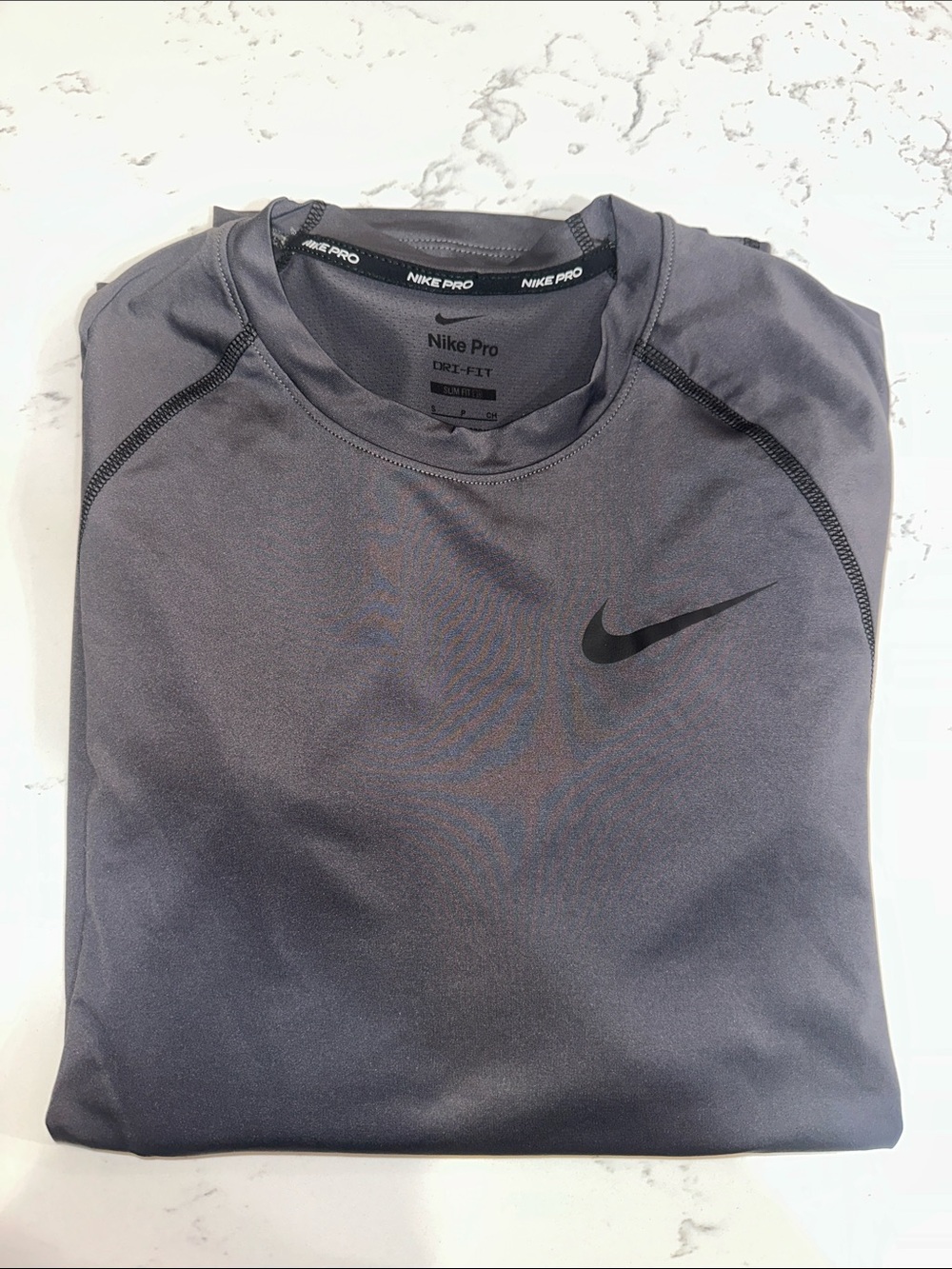 Nike Men's Long Sleeve Dri-FIT Shirt - Gray